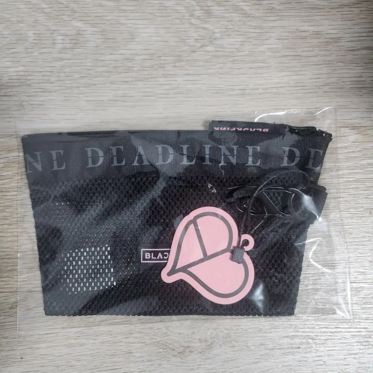 BLACKPINK ブルピン ソウルコン MD ポーチ BLACKPINK ブルピン ソウルコン MD ポーチ - メルカリ