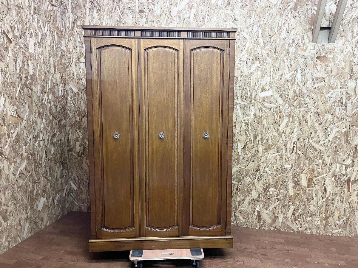 DREXEL HERITAGE ドレクセルヘリテイジ TRIUNE トライユン ワードローブ クローゼット 洋服掛け収納家具 木製 参考定価90万円 貝09251