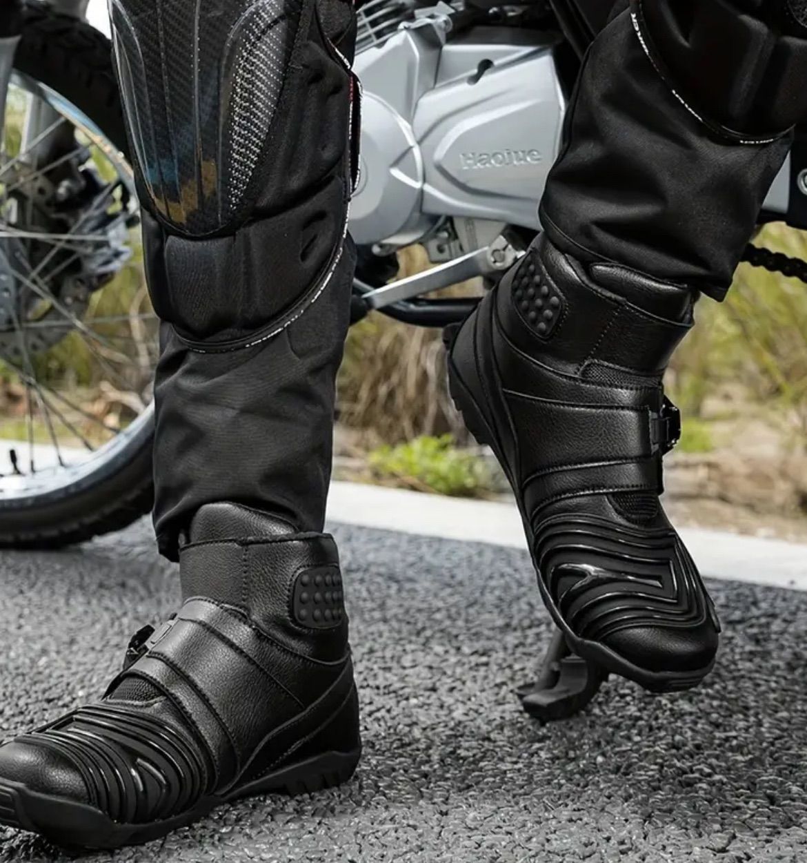バイク用 黒 レザーブーツ　本革　バイクシューズ　ライディングシューズ Amazon.co.jp: バイクシューズ レーシングブーツ ライディング