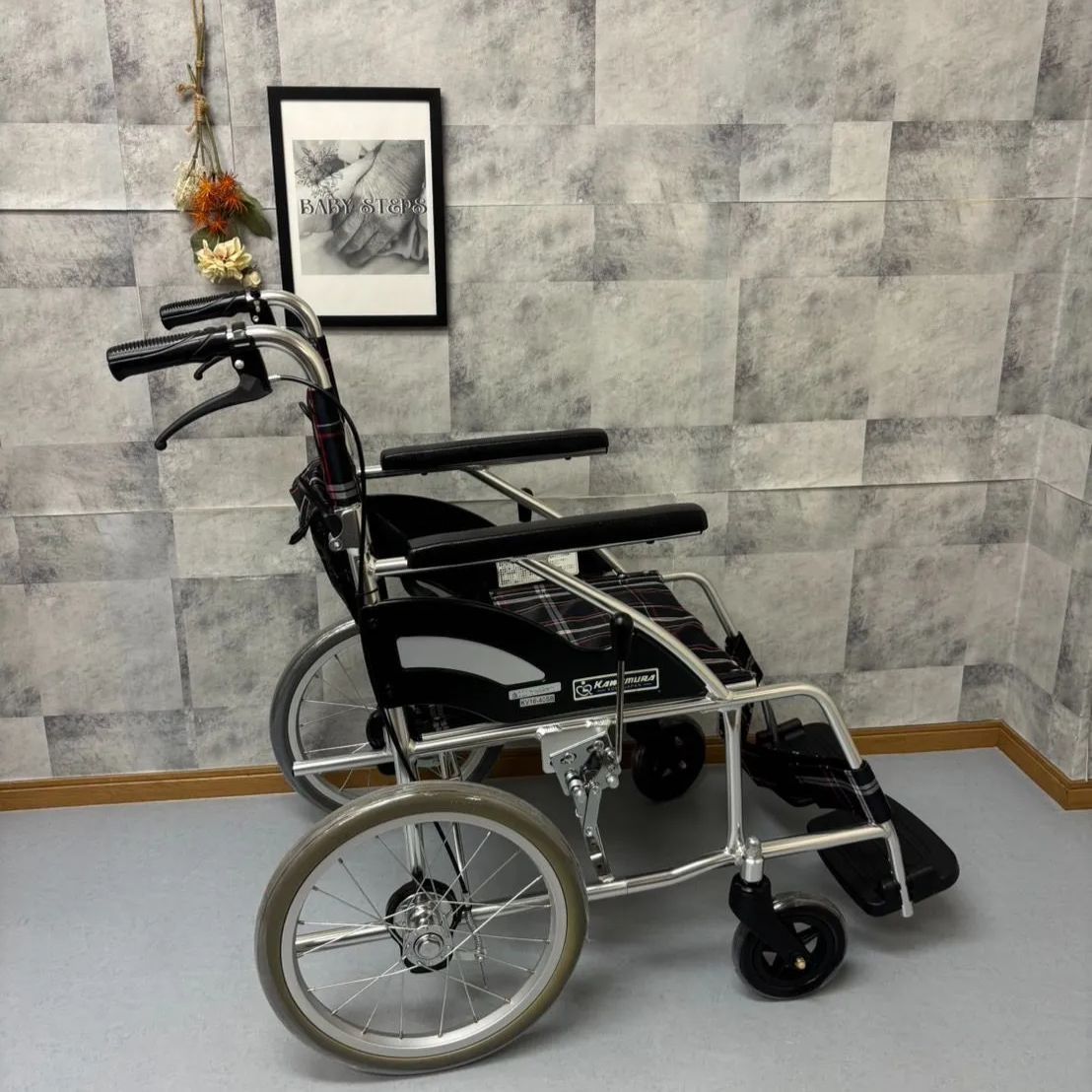 KV16-40SB カワムラサイクル 介助式 車椅子 アルミ製 中古車椅子 介護