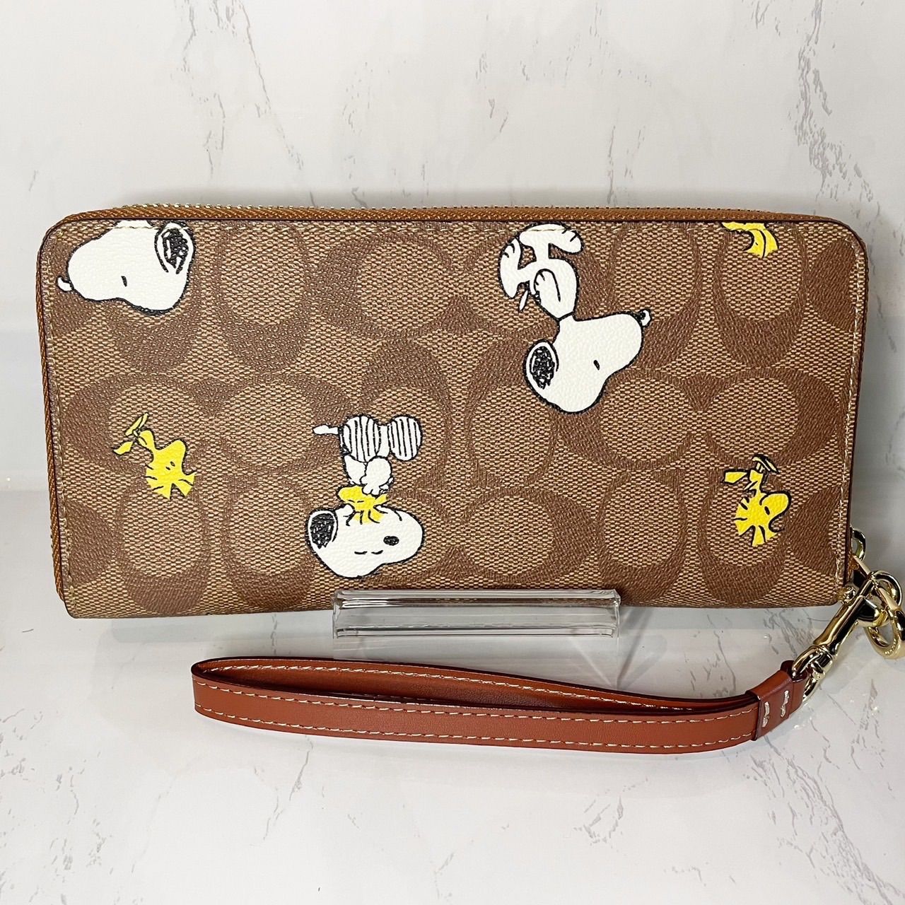 大人気【COACH × PEANUTS】 スヌーピー ＆ウッドストック長財布