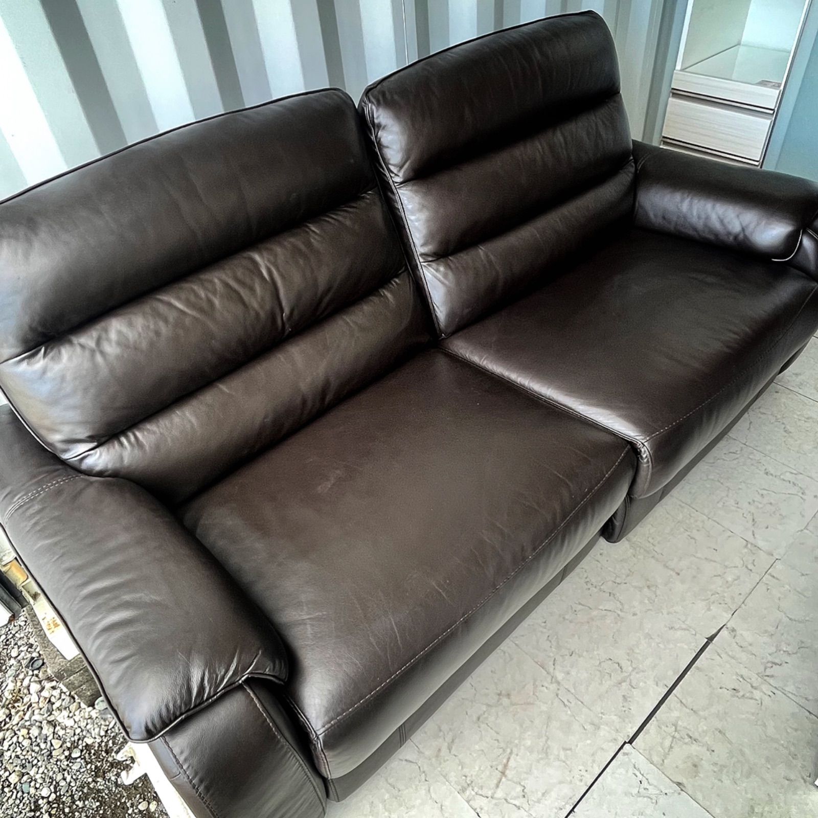 取付無料！ニトリ クローナ 本革ダークブラウン電動リクライニングソファ✨ 取付無料！ニトリ クローナ 本革ダークブラウン電動リクライニング