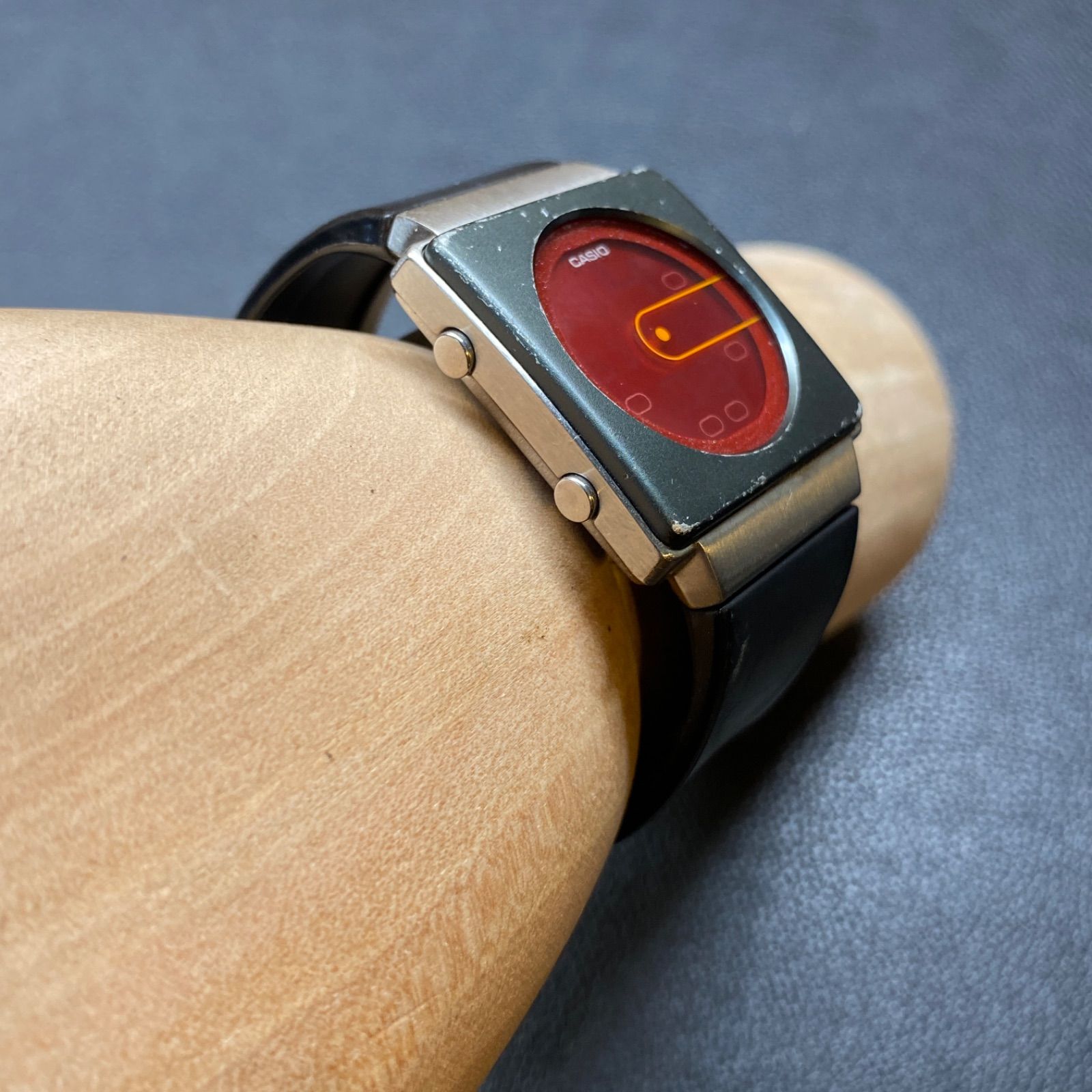 CASIO カシオ LA-2001 FUTURIST 希少 レア CASIO カシオ - メルカリ