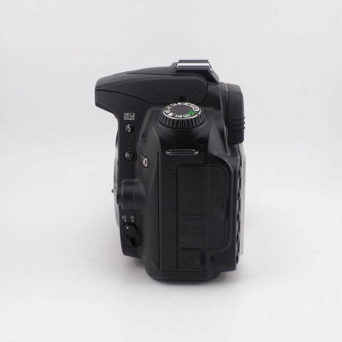 Nikon D90