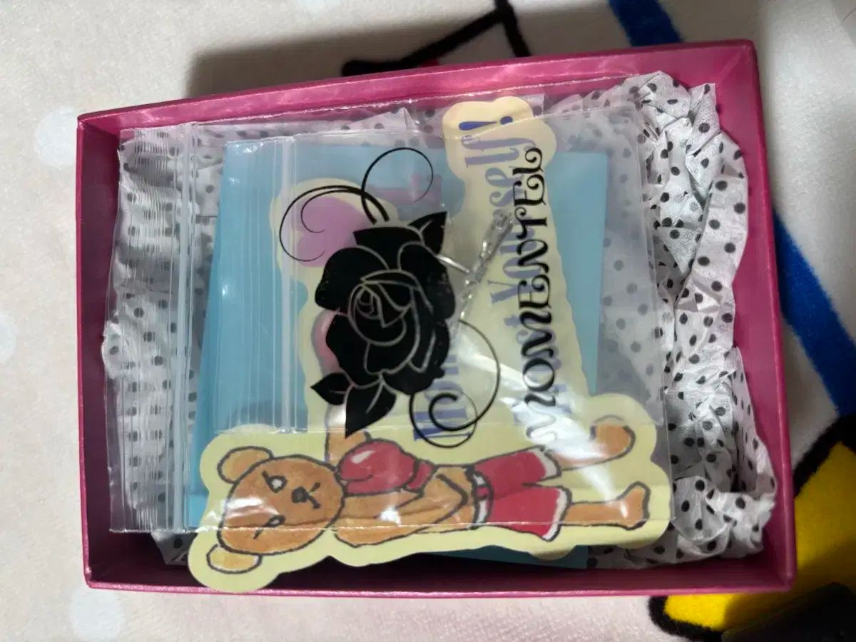 モメンテル Momentel ラブアンドエンジェル リップ＆イヤーカフ