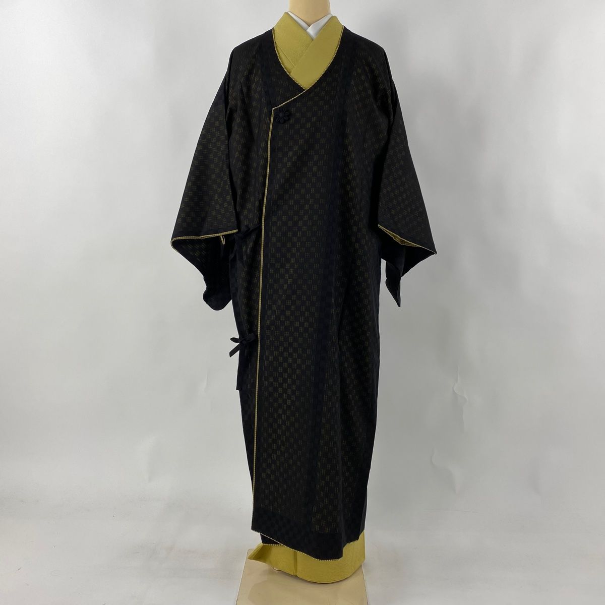 裄丈66cm