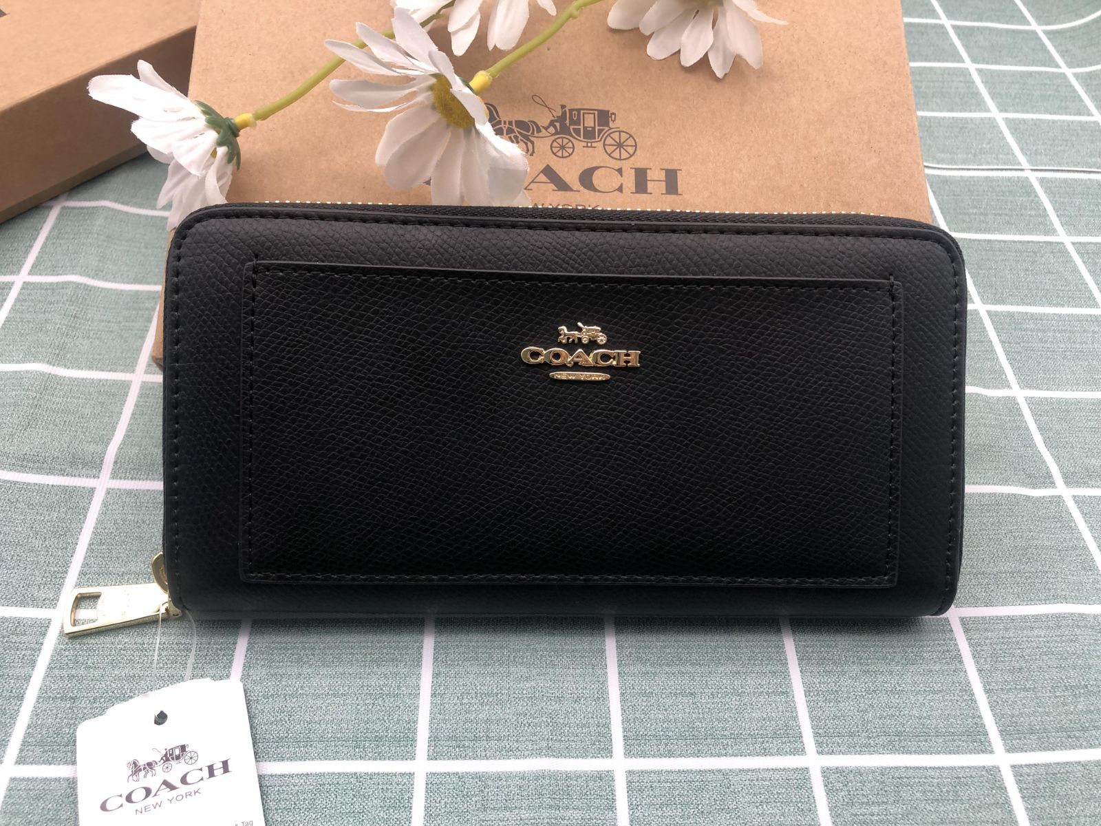 COACH コーチ 財布 長財布 プレゼント 小銭入れあり クーポン配布 シグネチャー 贈り物 新品未使用 ラウンドファスナー レザー ウォレット CC321