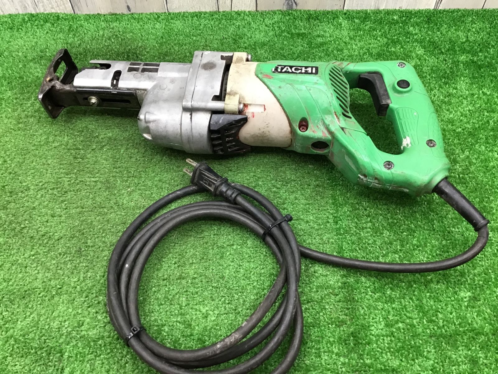 送料無料 Bランク ハイコーキ HIKOKI 旧 日立工機 セーバーソー CR13V2 アクトツール富山店 H
