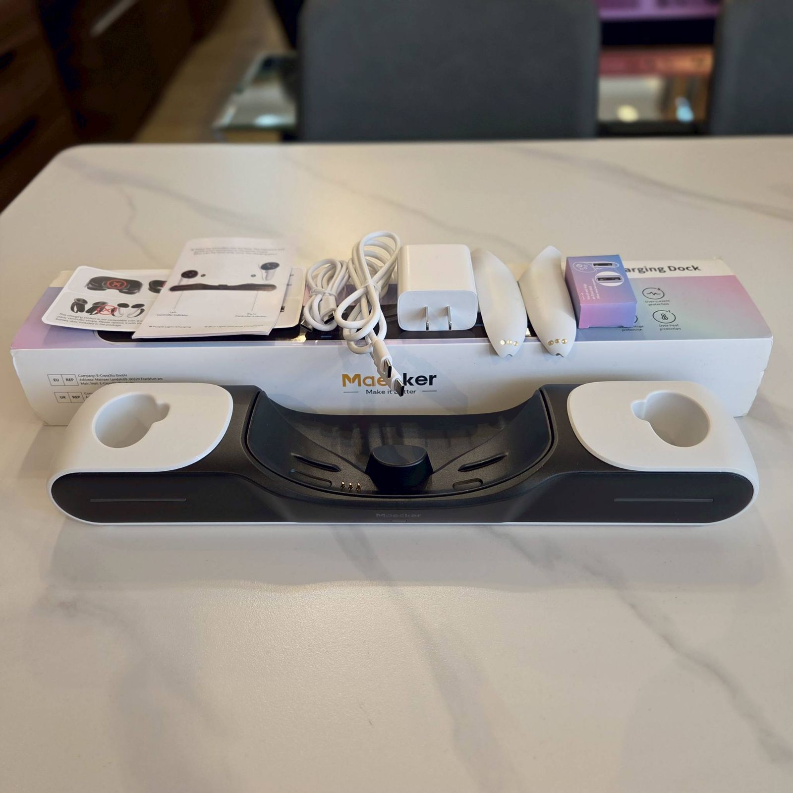 極美品】Maecker 急速充電ステーション Quest 3用 充電ドック HE