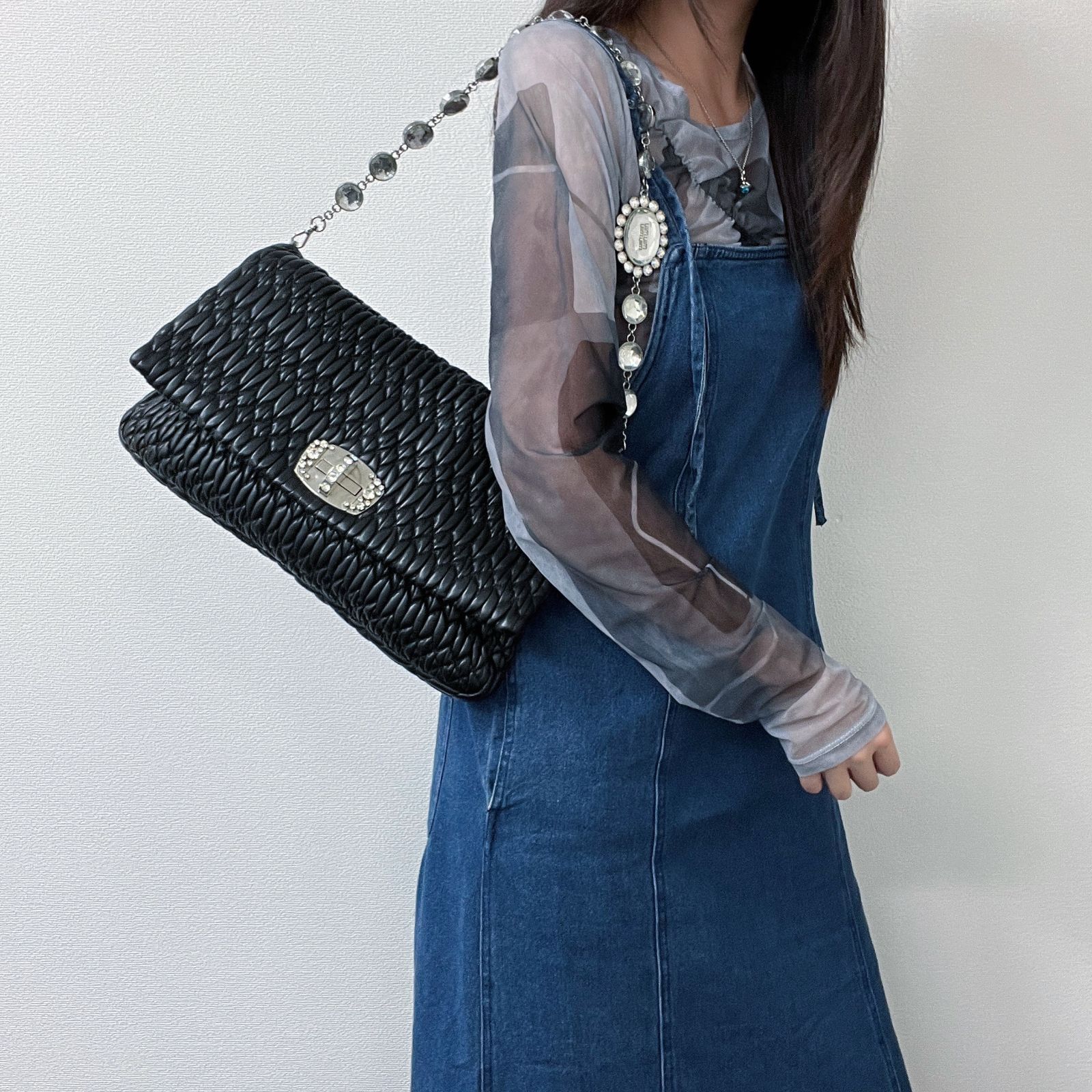 【美品】MIUMIU ミュウミュウ　ナッパクリスタル バッグ miumiu ミウミウ ナッパクリスタル ピンク ショルダーバッグ ハンドバッグ