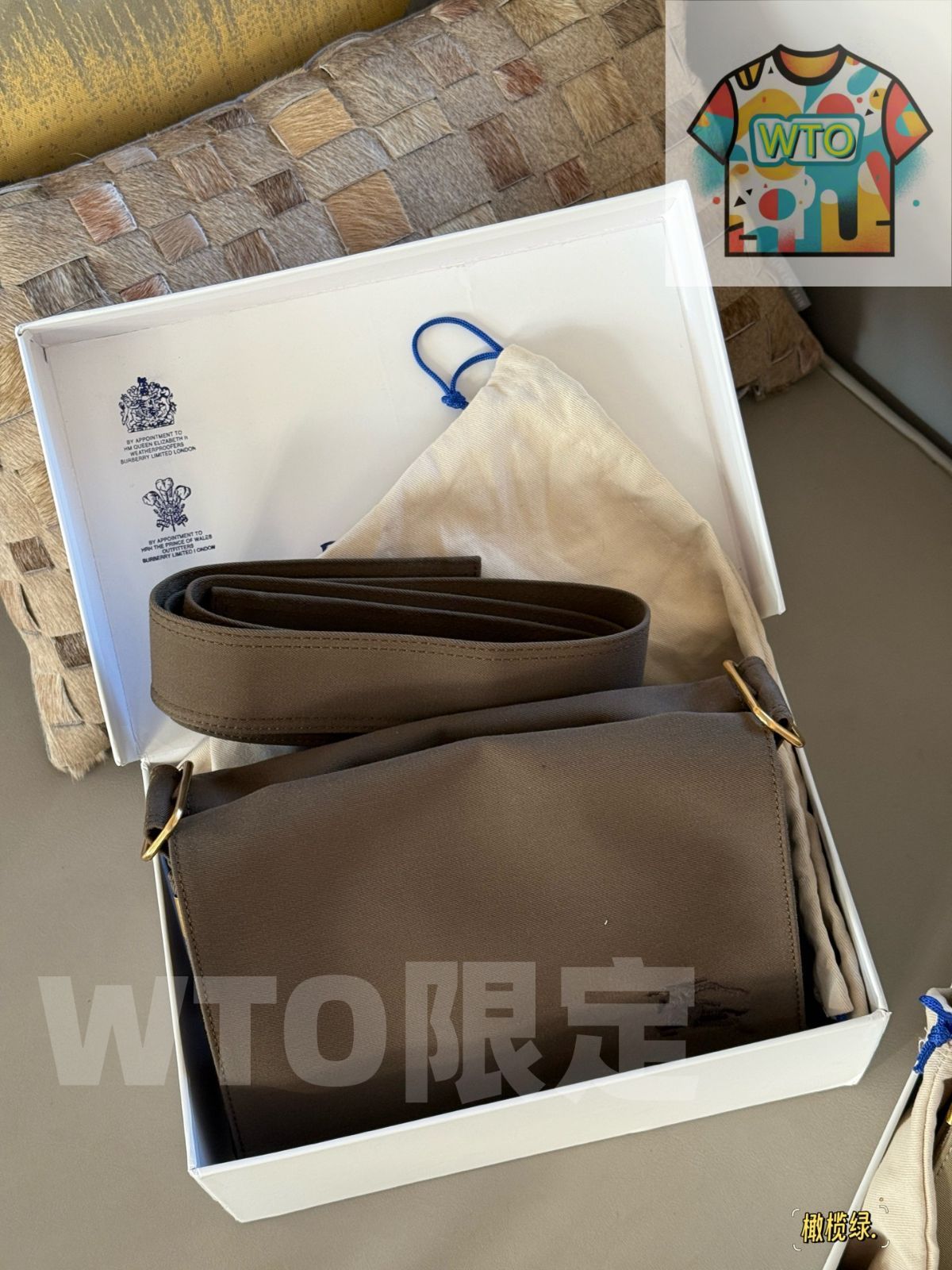未使用✨ バーバリー キャンバス ショルダーバッグ 今日WTO】Burberry バーバリー キャンバスショルダーバッグ