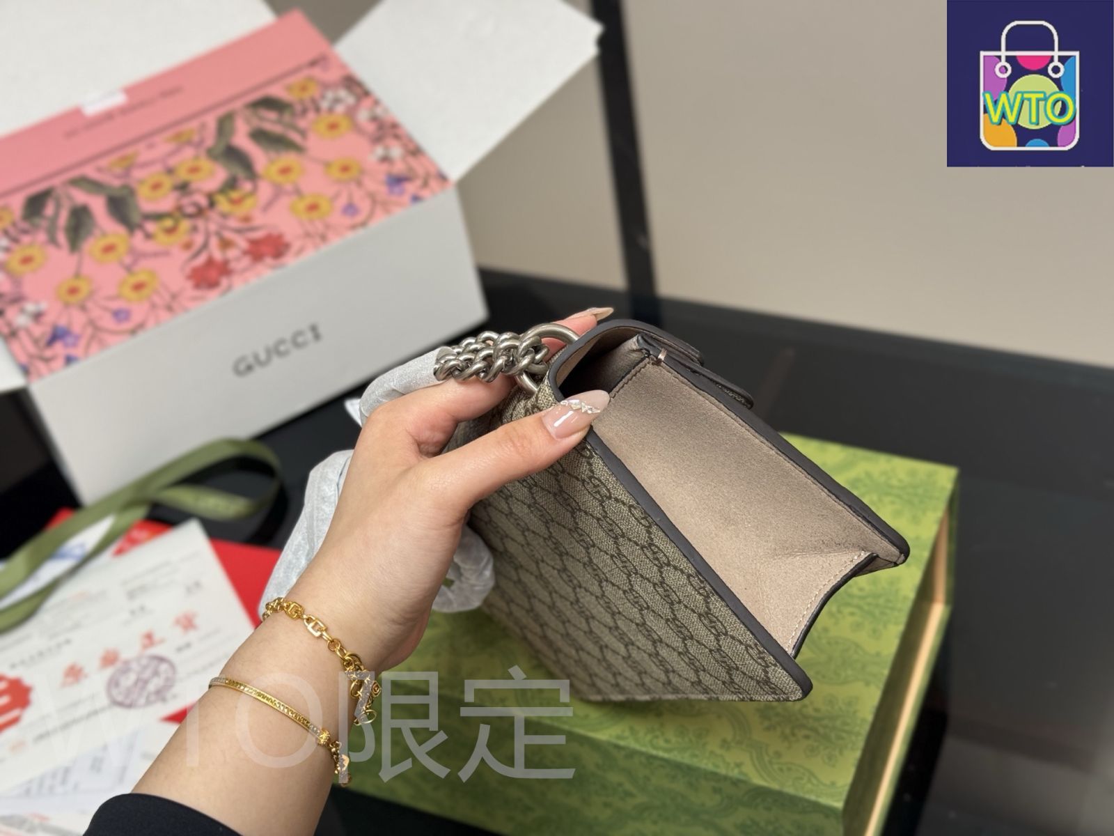 【関税負担】GUCCI DIONYSUS CHAIN BAG GUCCI Dionysus Small Chain Shoulder Bag w/ Crystal Dragon