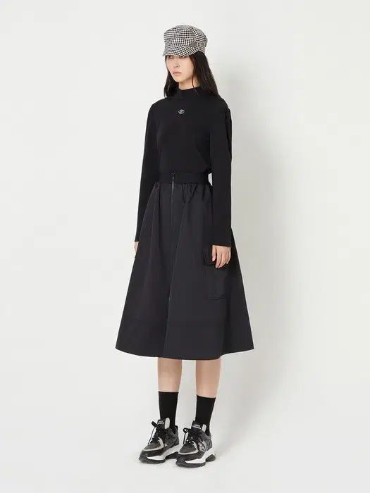 ラッキーシュエトゥ アウトポケット フ ISTJ VENDING MACHINE Ver. ロング スカート 36