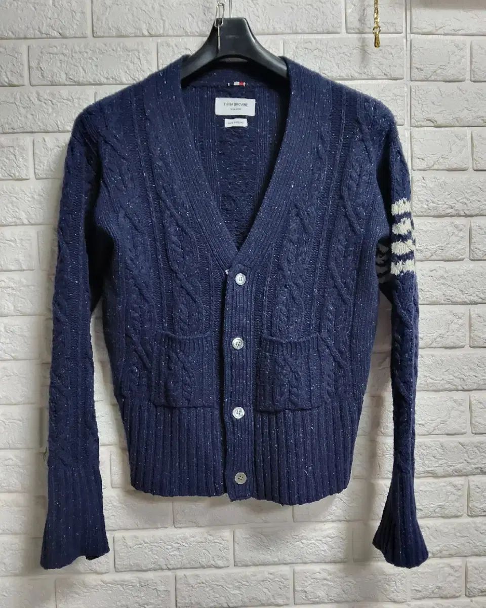 トム ブラウン ケーブル カーディガン