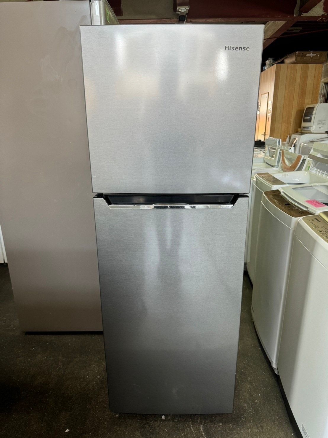 美品 2024年式 HR-G16AM ハイセンス Hisense 冷蔵庫 Hisense