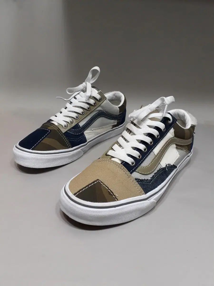 VANS(バンズ) オールドスクール パッチワーク 迷彩 265
