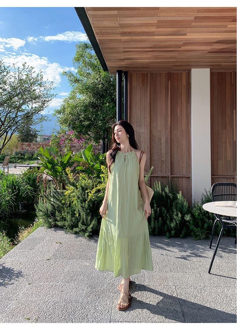 フレンチホルターネック♪Aラインロングワンピース 春の女性らしさ満開アイテム