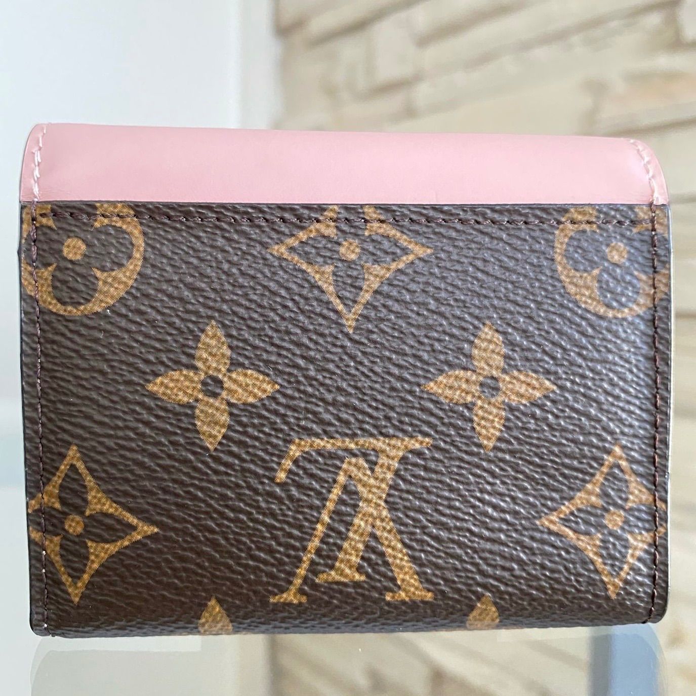 新品・未使用】ポルトフォイユ・ゾエ ピンク おり財布 ルイヴィトン 