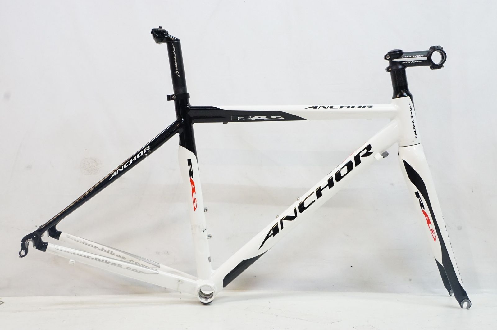 Campagnolo ATHENA 11sエルゴパワー ブラック 赤ブラケット Campagnolo