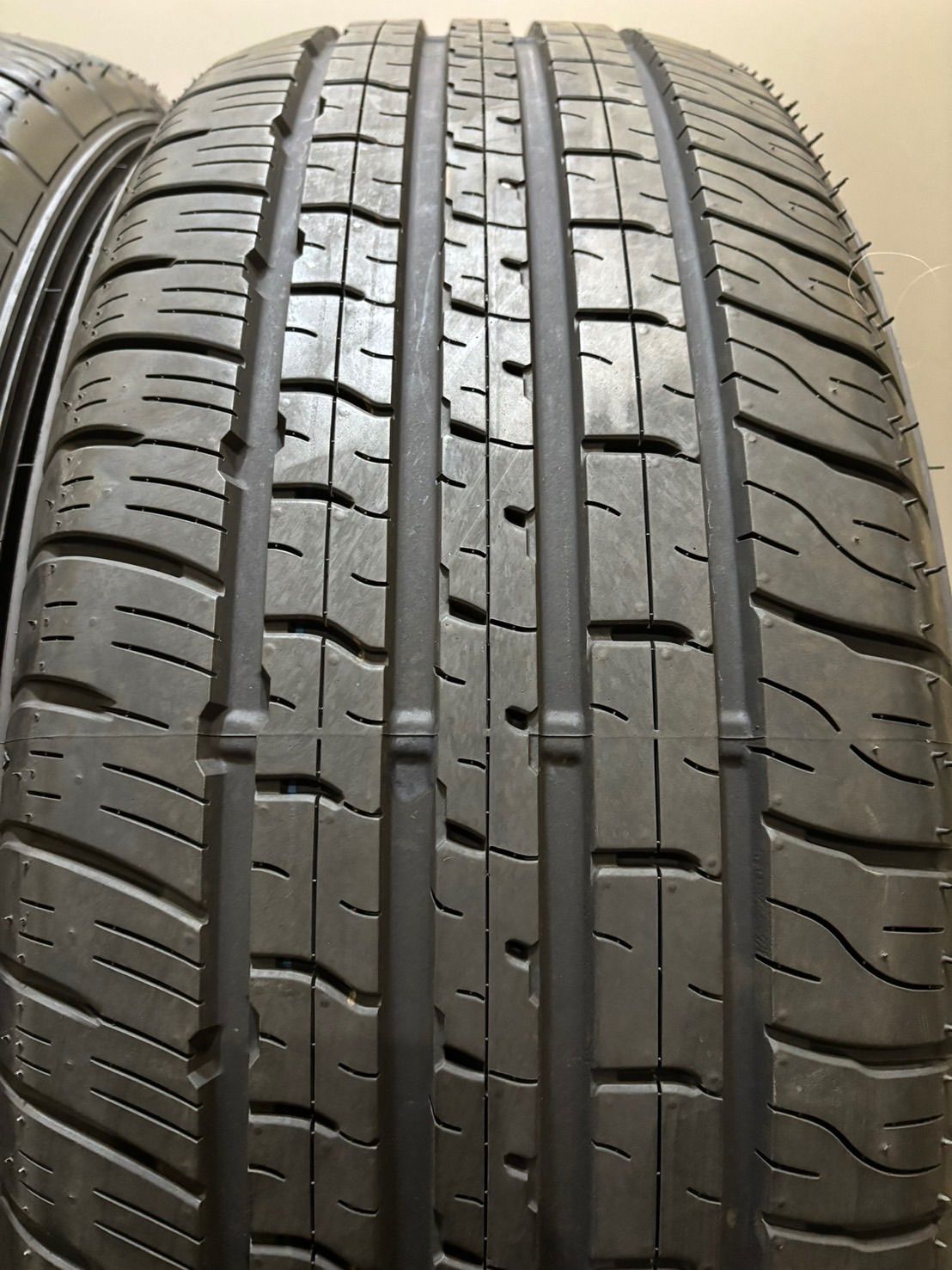 265 55R20 DUNLOP GRANDTREK PT5A 25年製 夏タイヤ サマータイヤ 4本 ダンロップ グラントレック ランクル 300 レクサス LX 南8-K292