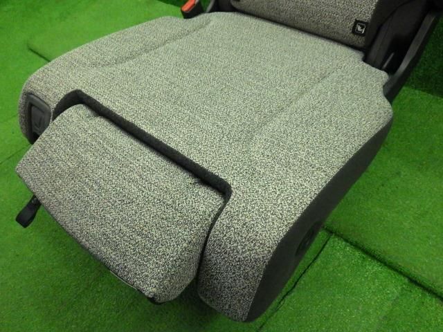 スペーシア 5AA-MK94S 左RRシート 左リヤ 87102-53U10-E6N 87302-53U10-E6N 9137