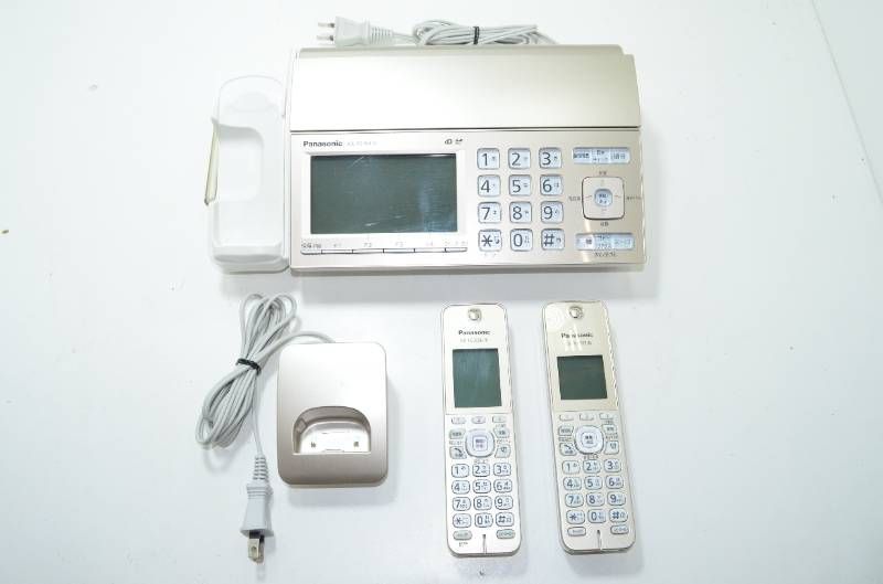 送料無料 Panasonic パナソニック KX-PD750 デジタルコードレス電話機 子機2台付き 充電器一個