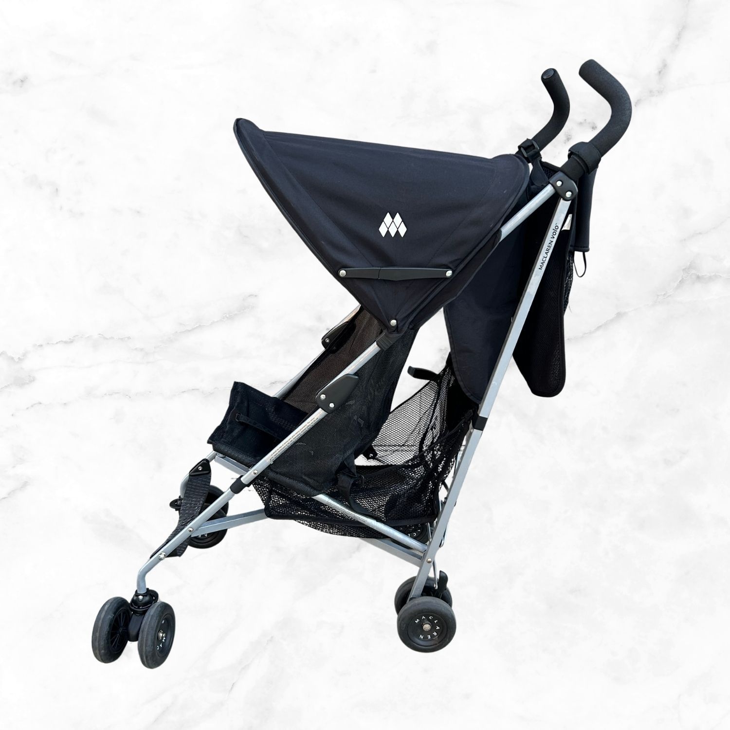 マクラーレン　軽量バギー　VOLO マクラーレン(MACLAREN)のベビーカー人気のバギーや価格帯は？たたみ