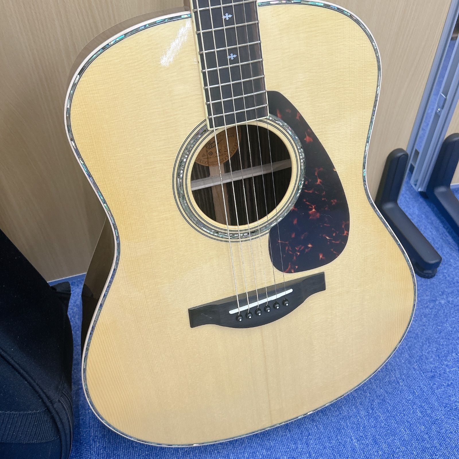 YAMAHA LL16D アコースティックギター ケース付【楽器】【3