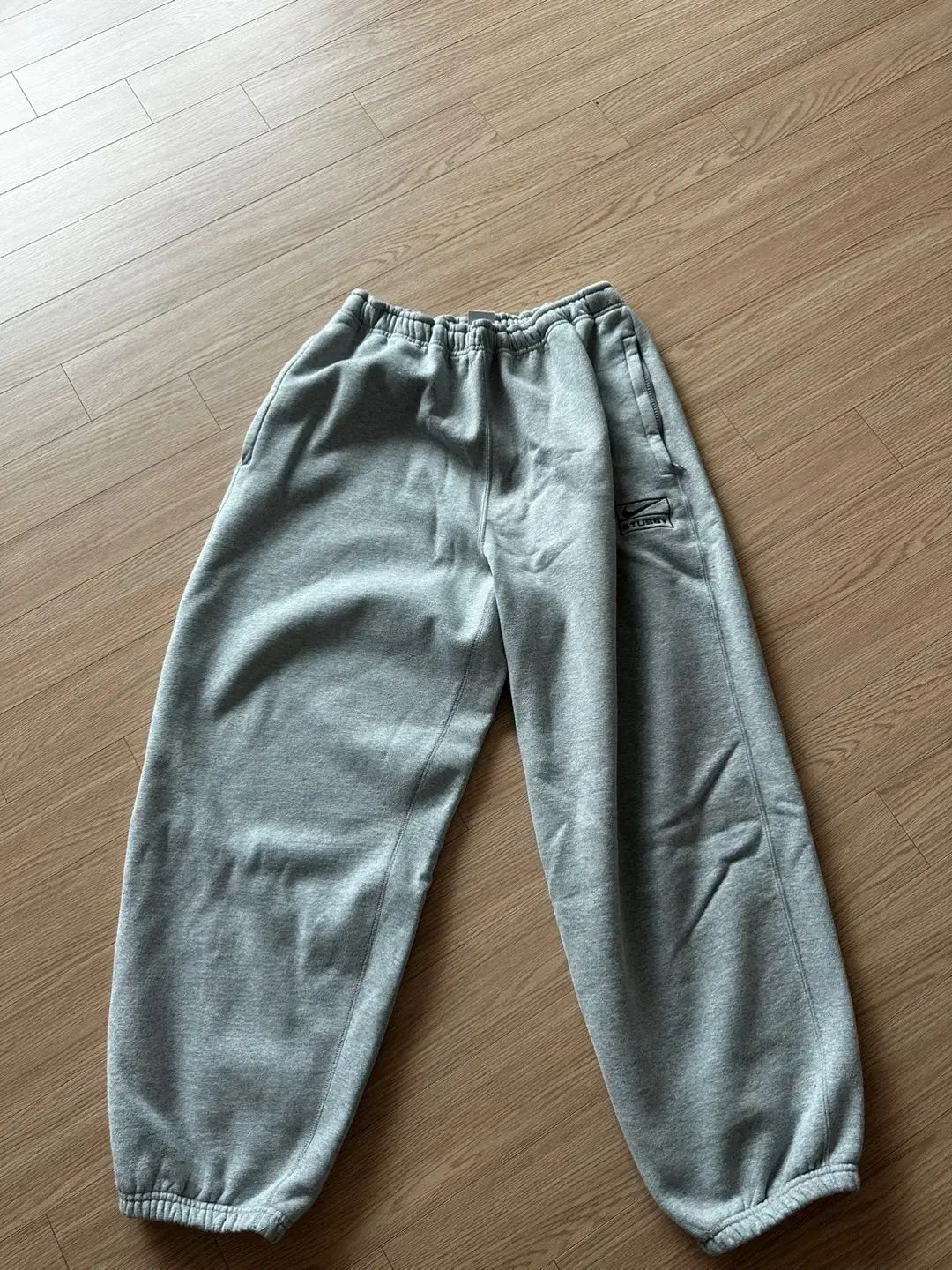 Stussy NIKEスウェットパンツ　グレー 中古・古着通販】NIKE (ナイキ) stussy (ステューシー