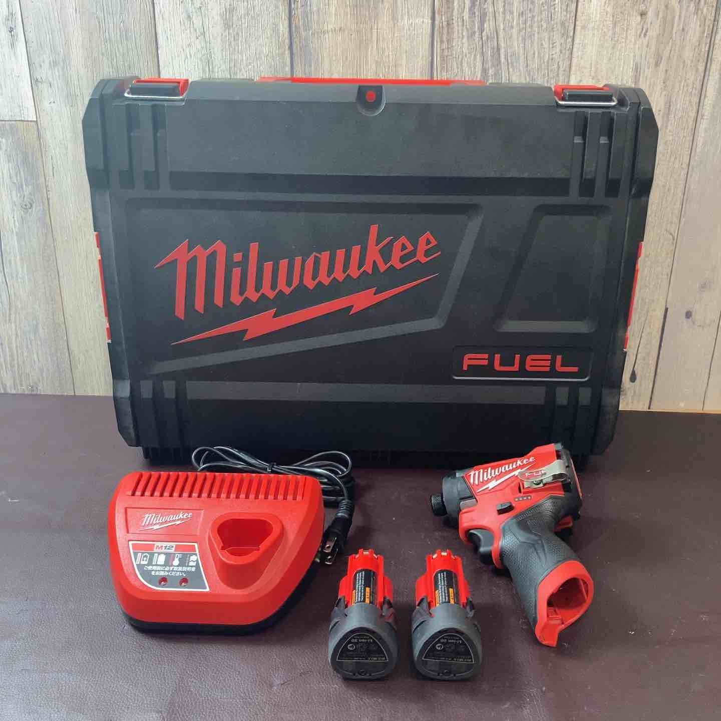 品 ミルウォーキーツール Milwaukee 12V M12 FUEL インパクトドライバー ケース付き M12 FID2-0X JP 東大和店