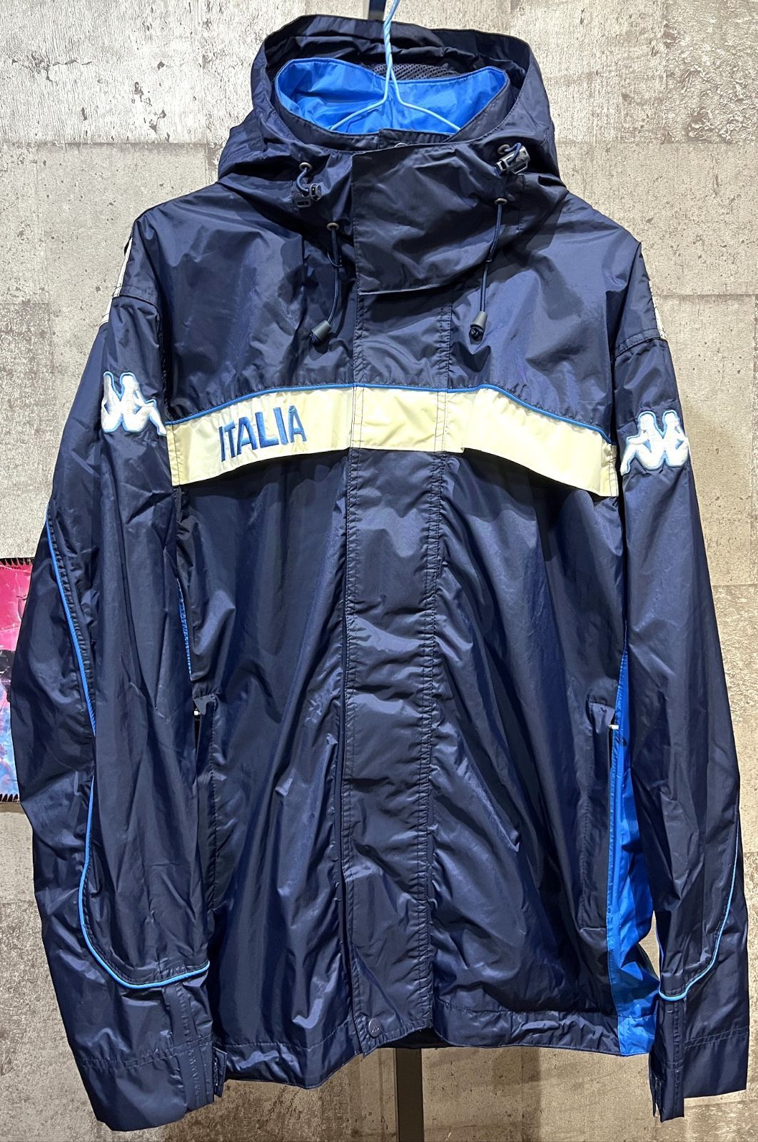 ほぼ新古品 Kappa イタリアチームモデル ジャケット & 新品タグ付トップス ほぼ新古品」Kappa イタリアチームモデル ジャケット M