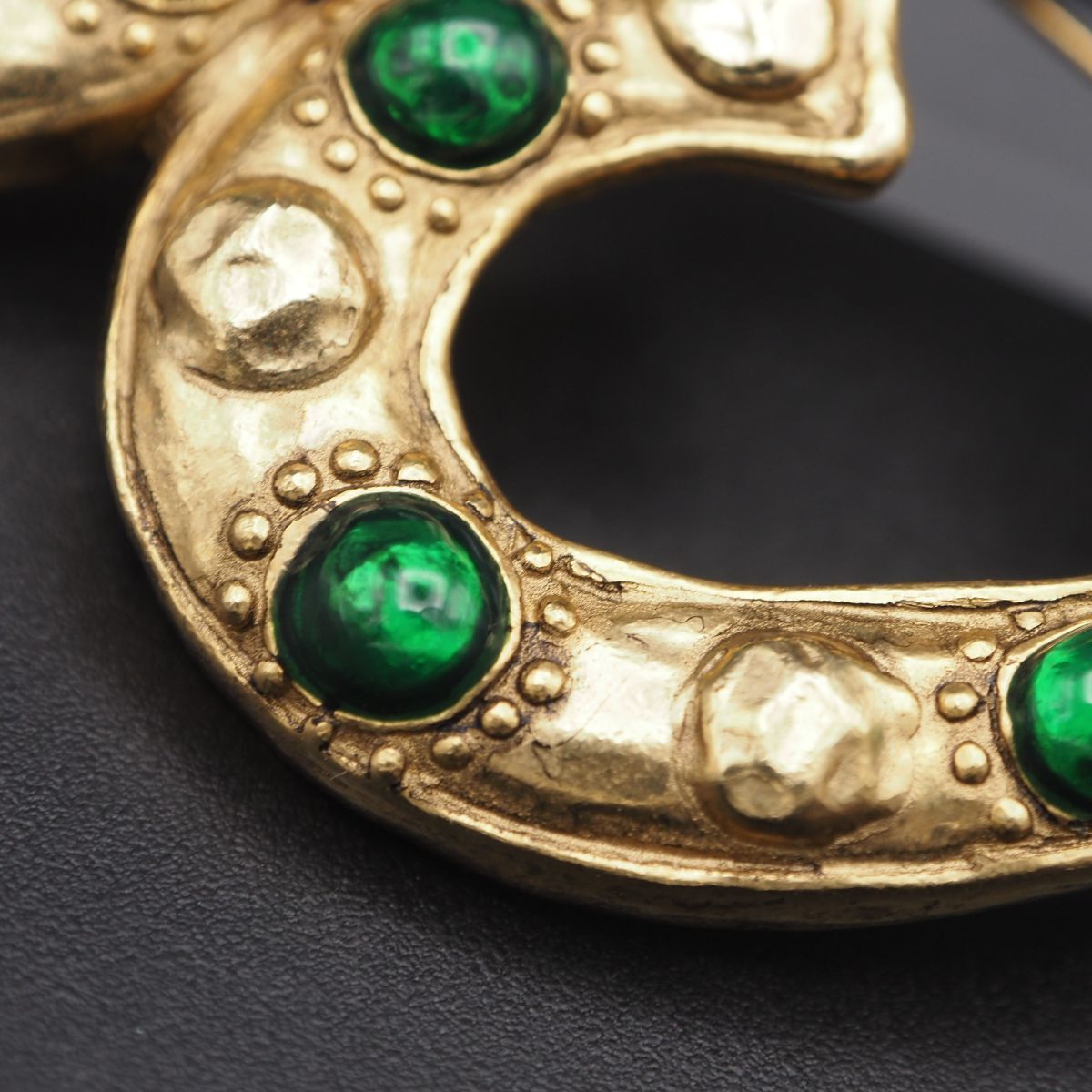 ゴールド デザイン