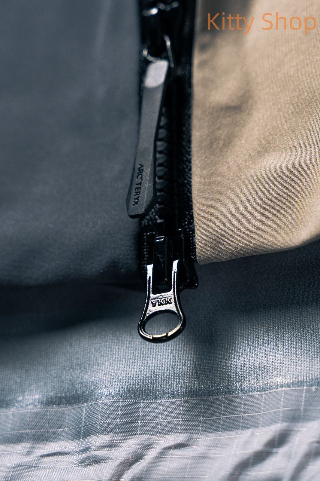 ARC’TERYX ×