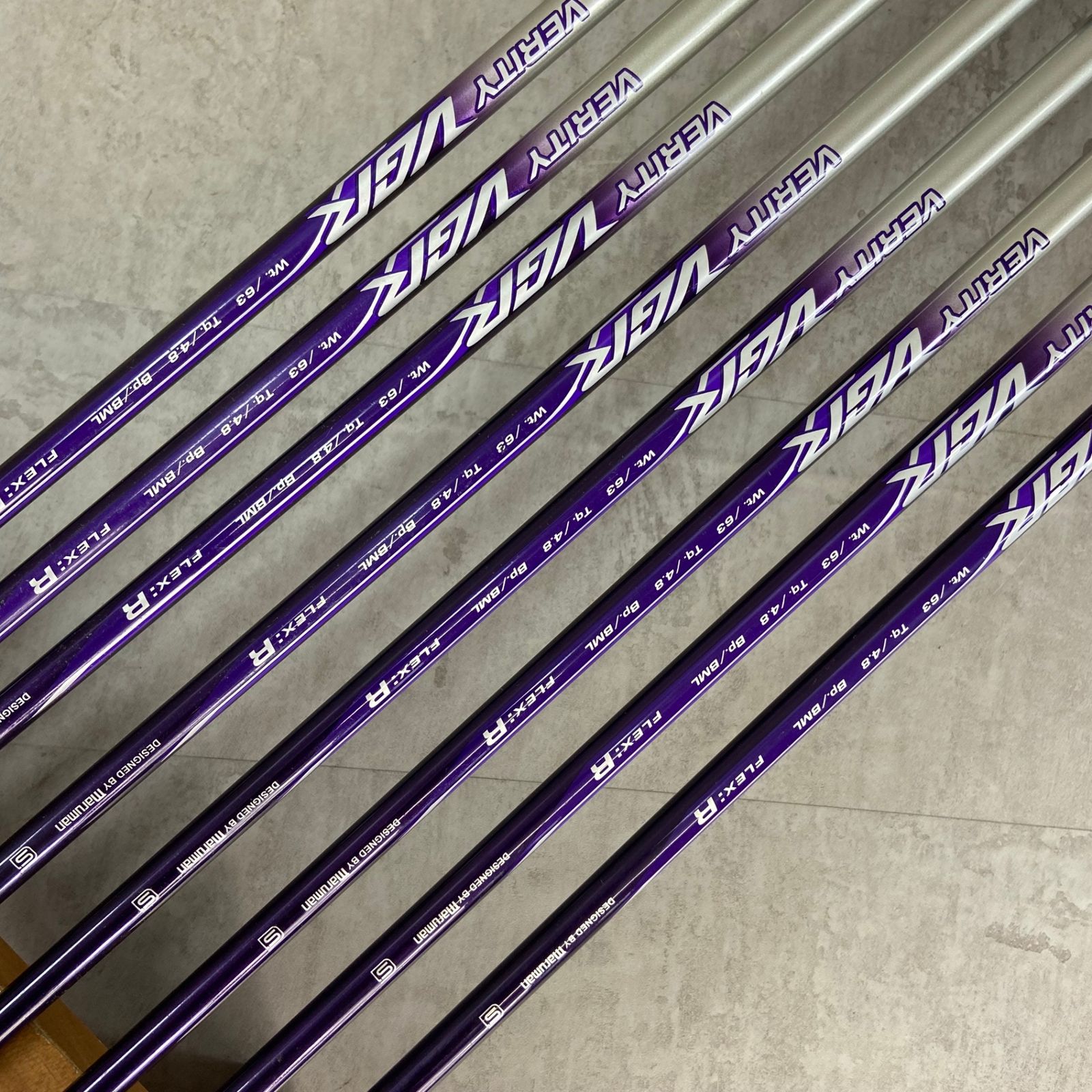 Maruman - maruman　マルマン　VERITY　VGR ベリティ　メンズゴルフ　アイアン8本セット　カーボン　R　右利き用　ポケットキャビティー maruman マルマン VERITY VGR ベリティ メンズゴルフ アイアン8