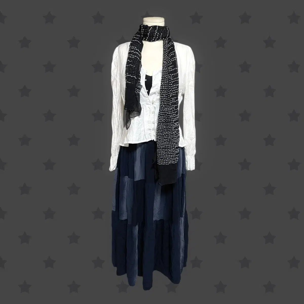 ヴィンテージ クルー ブラック アンド 生ホワイト フェアリー ピンターカル マフラー レイヤード コーデ セット