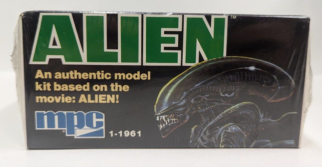 MPC AN AUTHENTIC MODEL KIT ALIEN (84年版) 9インチ - メルカリ