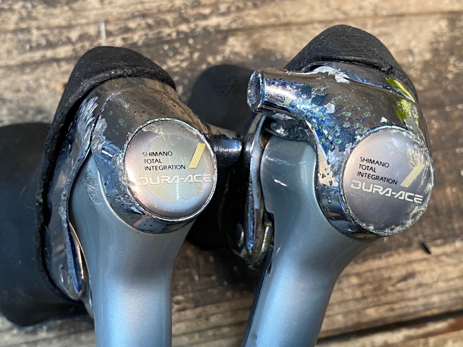 IX083 シマノ SHIMANO デュラエース DURA-ACE ST-7400 STIレバー 2x8S