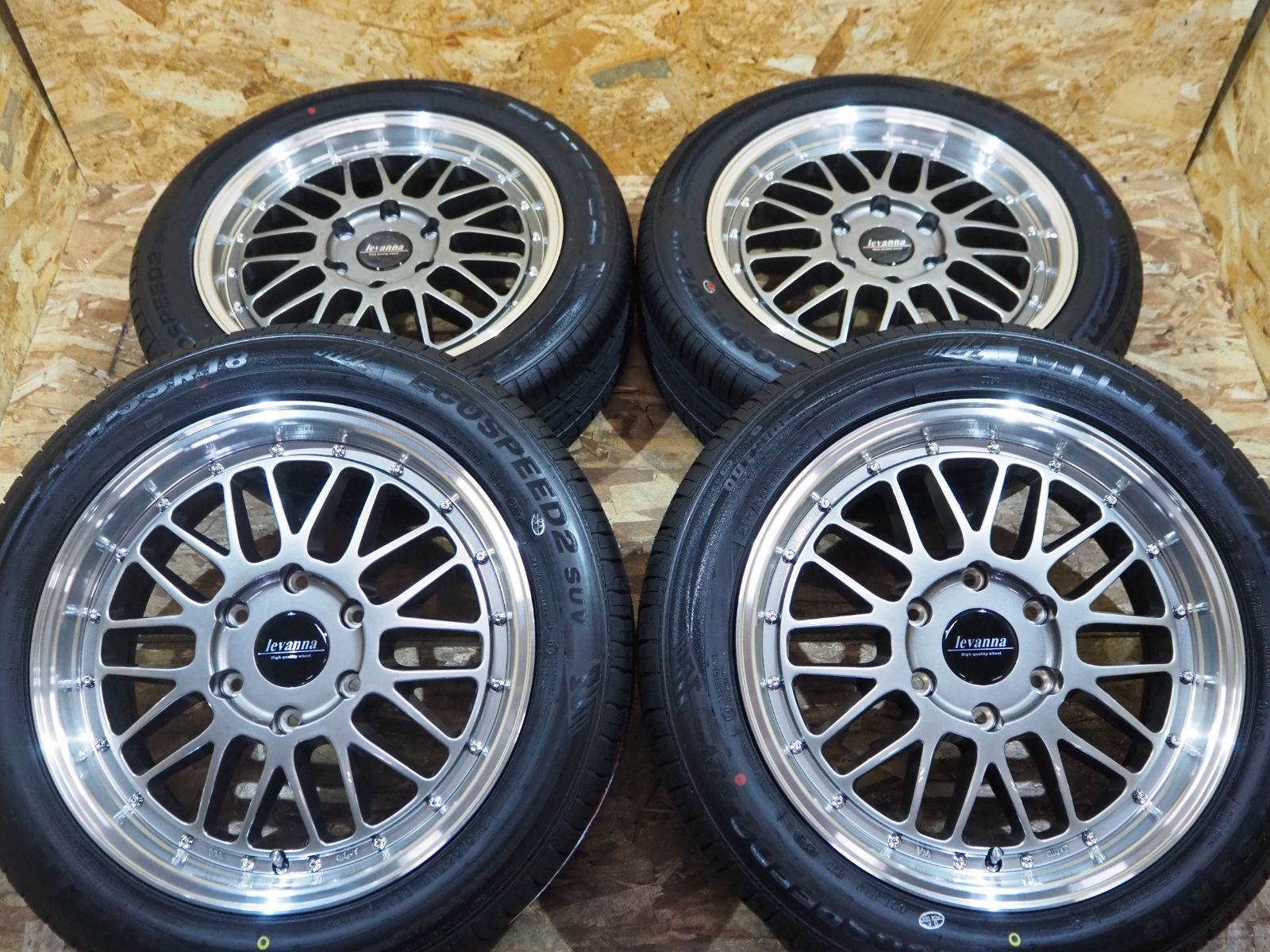 ☆新品セット☆深リム 高級 メッシュ 235/35R19 クラウン マークX ☆新品セット☆深リム 高級 メッシュ 235/35R19 クラウン マークX
