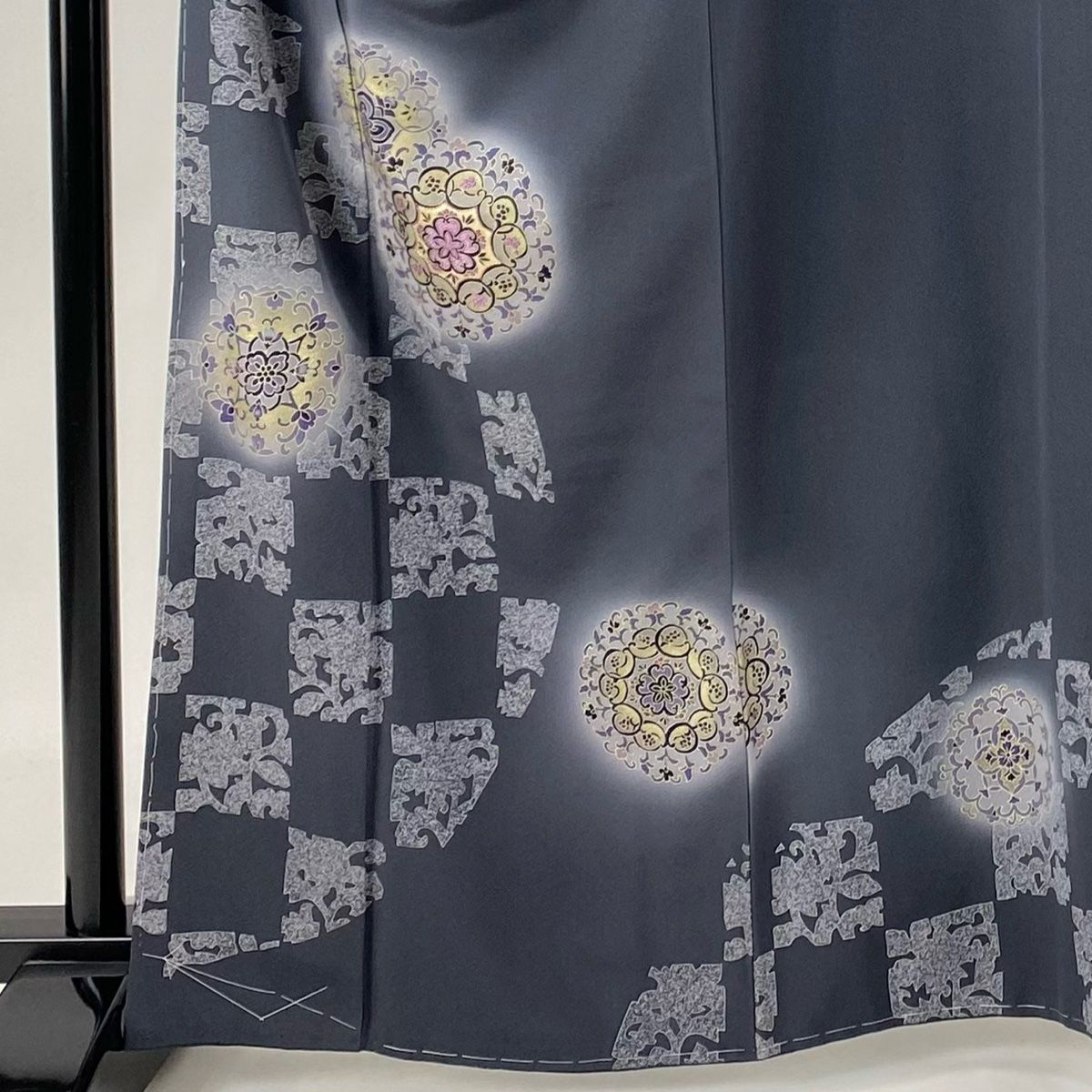 平和屋本店□極上 皇室献上作家 北出与三郎 無地絵羽訪問着 大王松 灰  