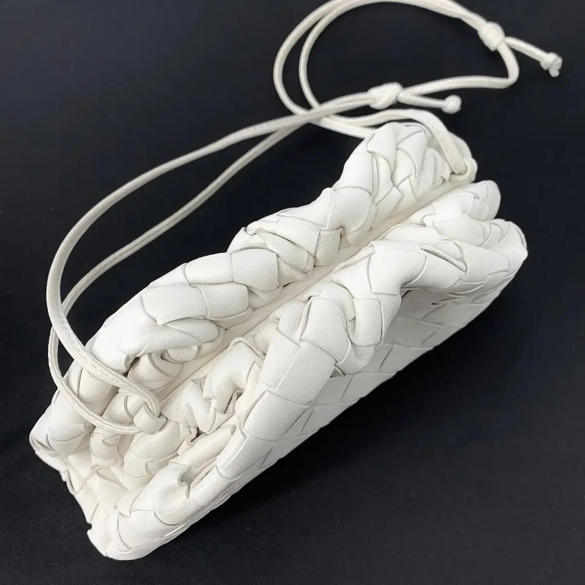 Bottega Veneta ボッテガヴェネタ イントレチャート ミニ クロスバッグ マンドゥバッグ ギャザーバッグ DECORATOM_COM_BR