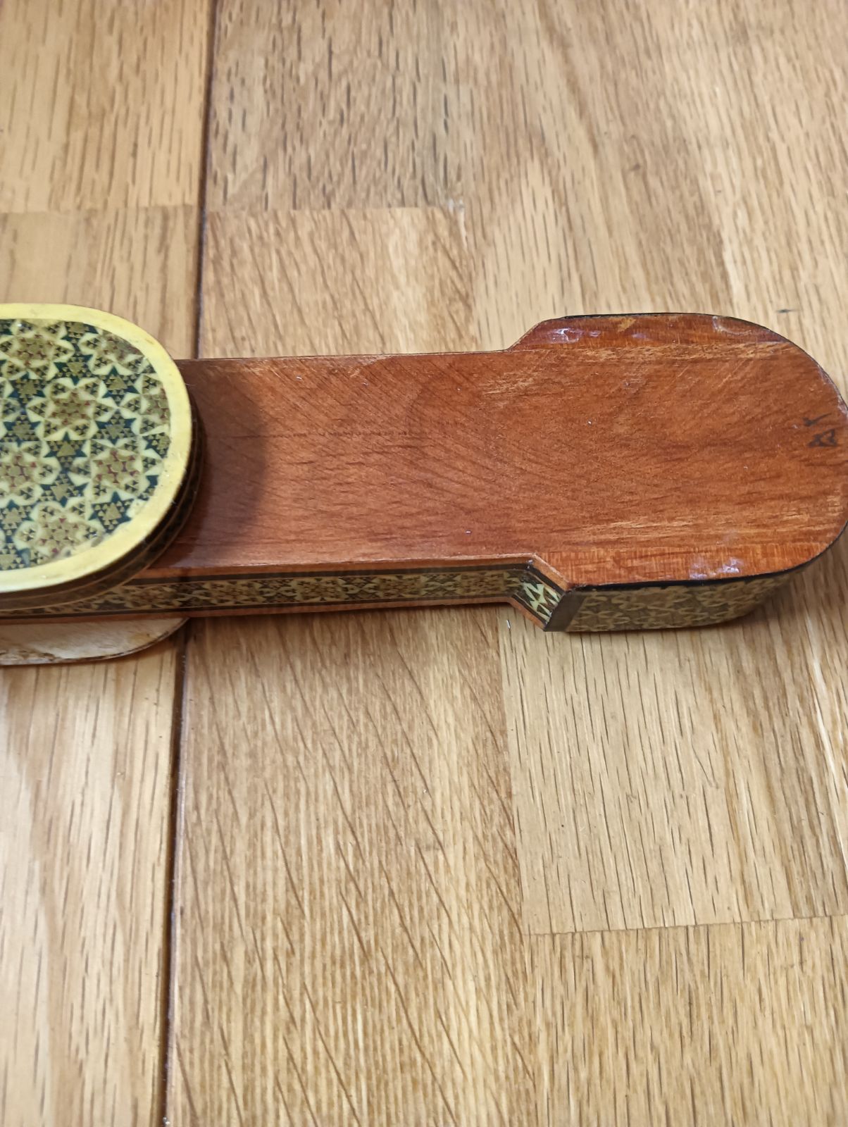 イランの寄木.象嵌細工 ハータムカーリー　ティッシュボックス イランの寄木.象嵌細工 ハータムカーリー ティッシュボックス イランの