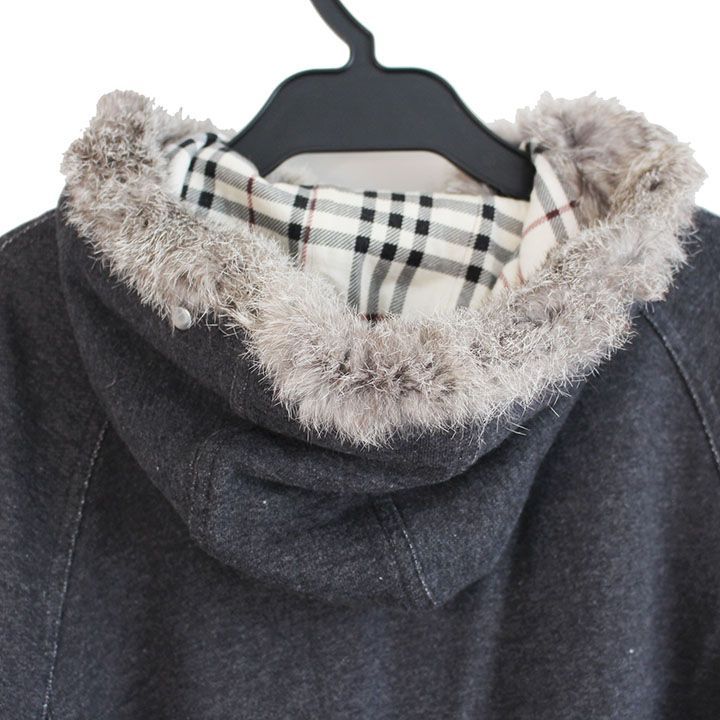 Burberryブラックレーベル2パーカーグレーフードファー付き未使用品 BURBERRY BLACK LABEL バーバリーブラックレーベル パーカー