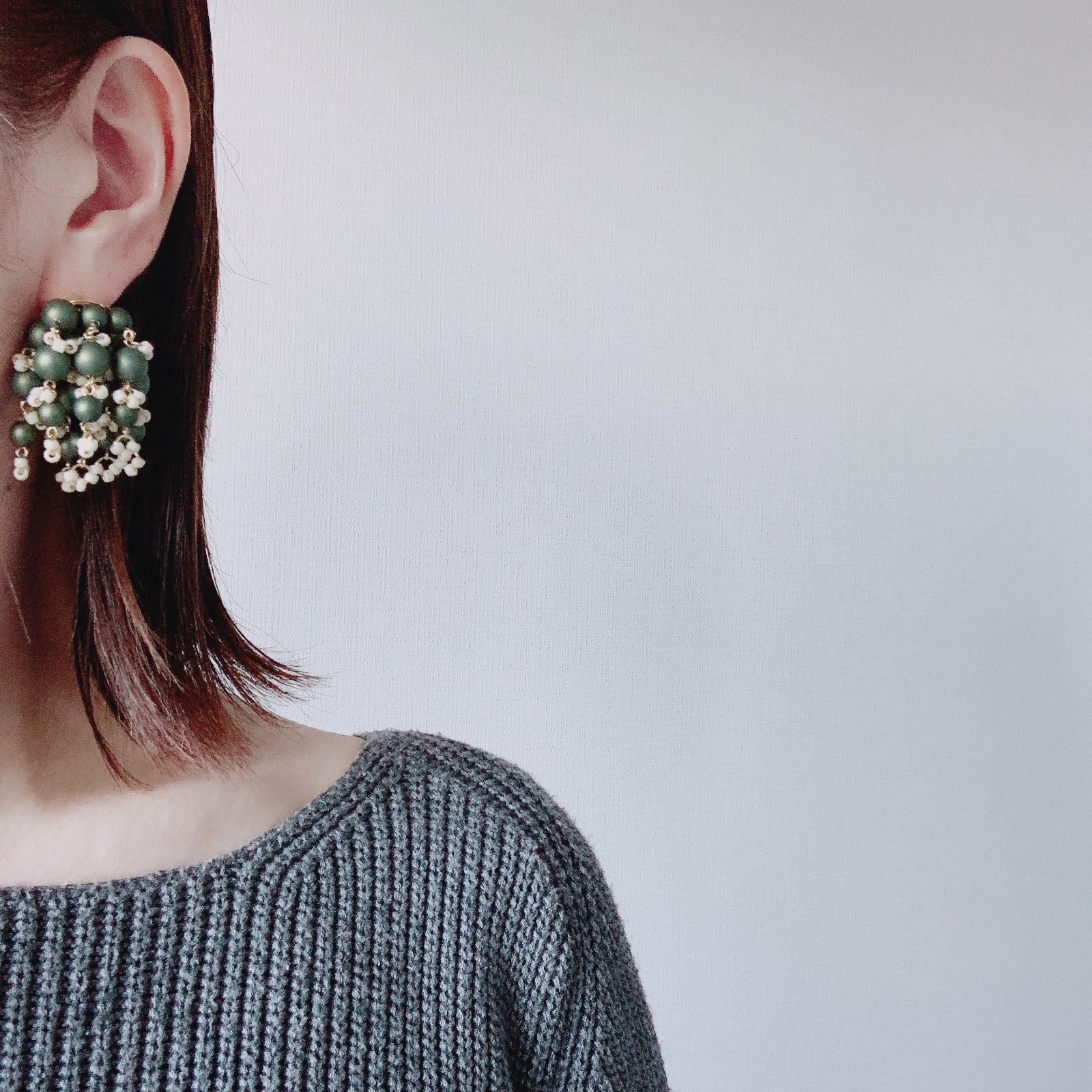 1525】パール ビーズ ハンドメイドアクセサリー グリーン ピアス 