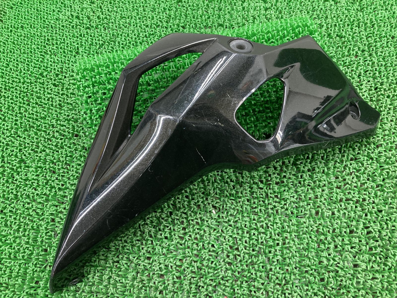 Z1000 アンダーカウル 左 黒 55028-0494 カワサキ 純正 中古 バイク 部品 ZR1000F ZRT00F 割れ欠け無し 品薄 希少品 車検 Genuine