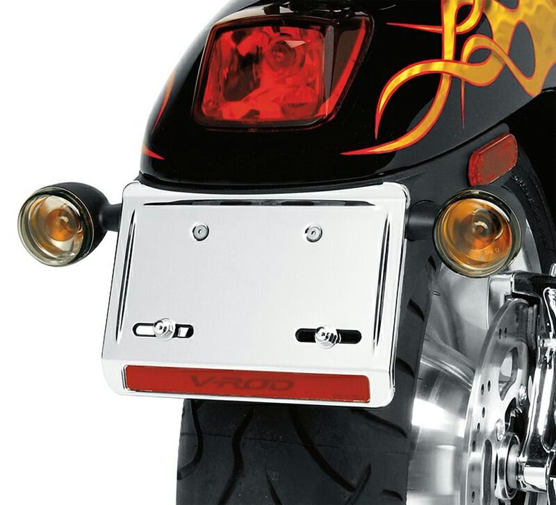 クローム ライセンスプレートマウントカバー 2004〜11年V-ROD