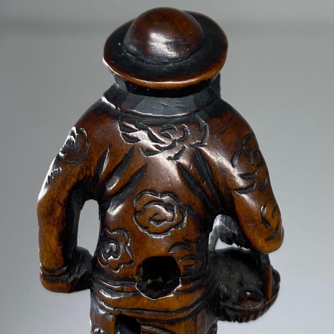 木彫 ラッタン人