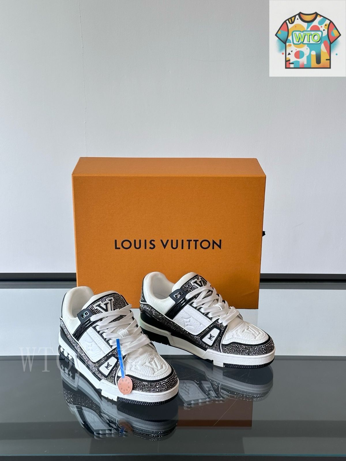 ルイ・ヴィトン カジュアル スニーカー08-DQ33 - メルカリ