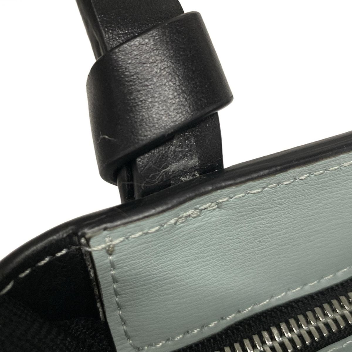 ROBERTAGANDOLFI(ロベルタガンドルフィ) ハンドバッグ美品 ライト  