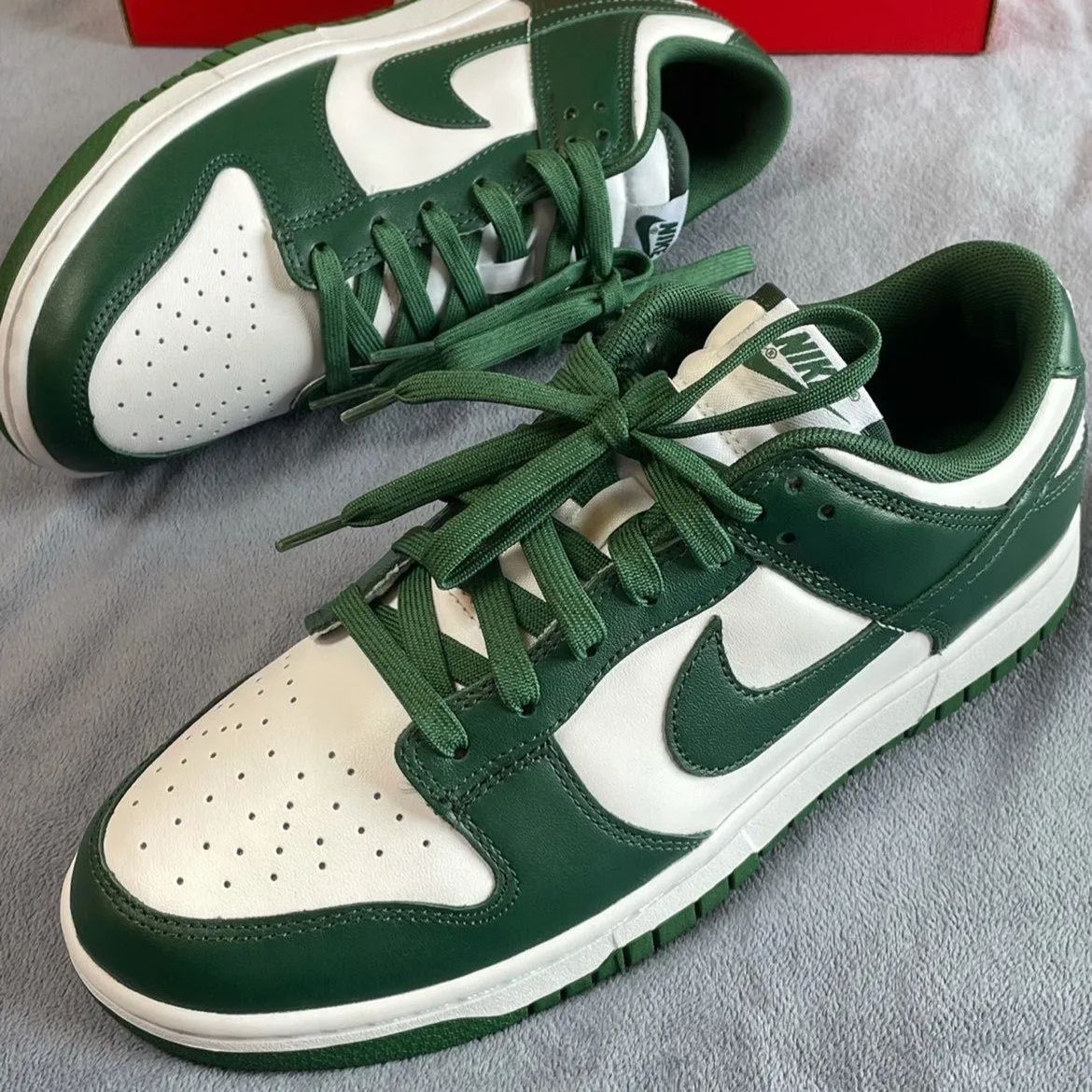 スニーカー Nike Dunk Low Retro Varsity Green Team Green ナイキ ダンク ロー レトロ グリーン  DD1391-101 メンズ レディース - メルカリ