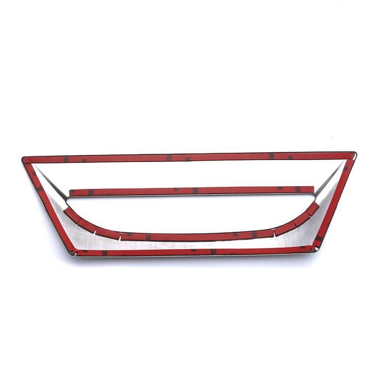 2020年式トヨタ ヤリス YARIS KSP210 304ステンレス製 リアフォグライト下部モール 後部装飾バー 美観＆保護 FFCRYSTALESIA_COM